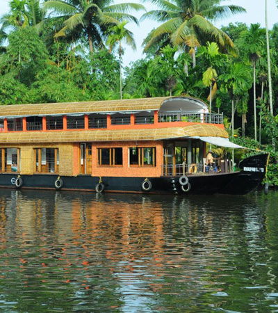 Alleppey Shikara Boats